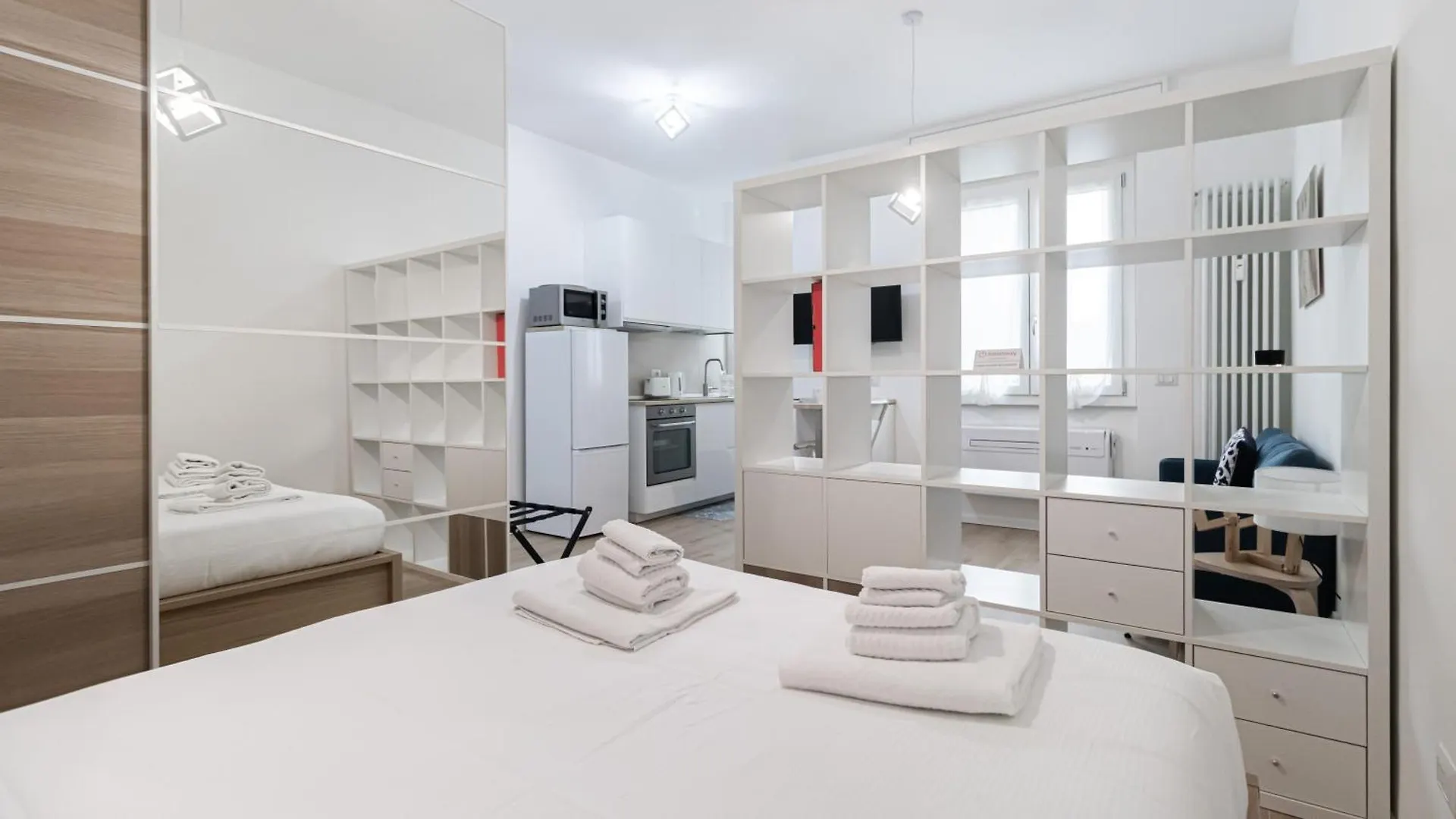 Italianway - Cambiasi 8 Apartment Milan Italy
